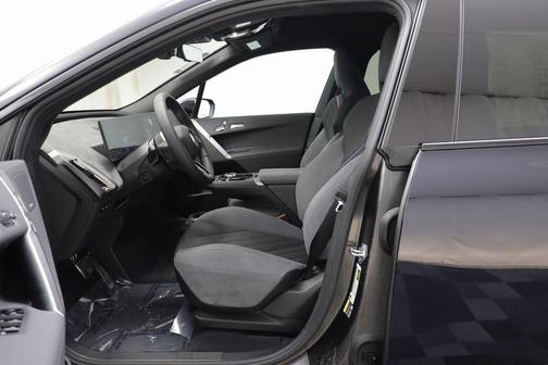 2026 BMW iX xDrive60