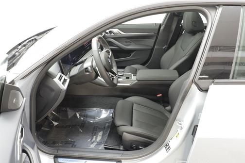 Brooklyn Grey Metallic 2026 BMW M440 i xDrive