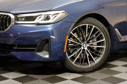 2022 BMW 530 i xDrive