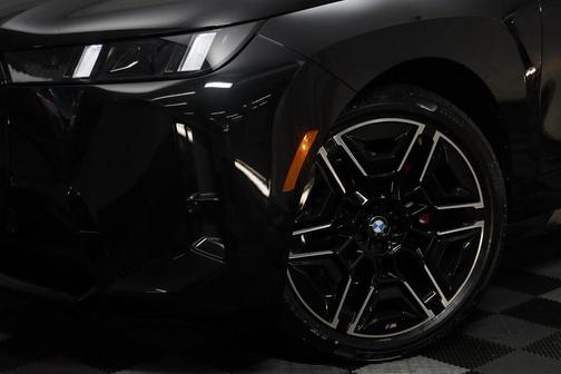 2026 BMW iX M70