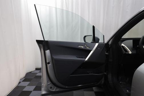 2026 BMW iX xDrive60