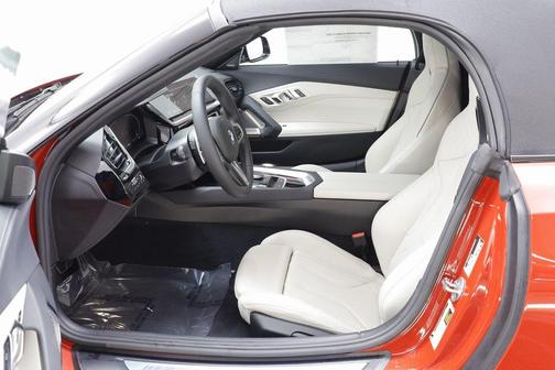 2026 BMW Z4 sDrive30i