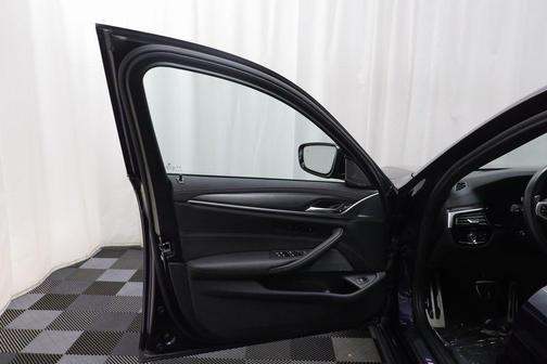 2023 BMW M5 Base