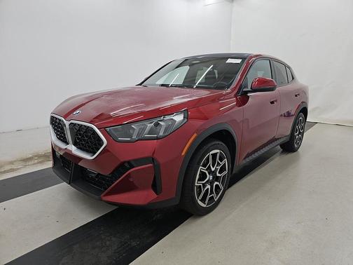 2025 BMW X2 xDrive28i