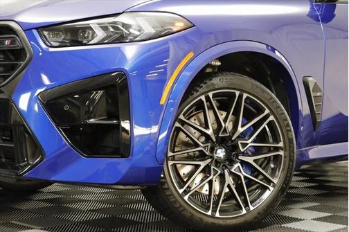 2025 BMW X5 M Base