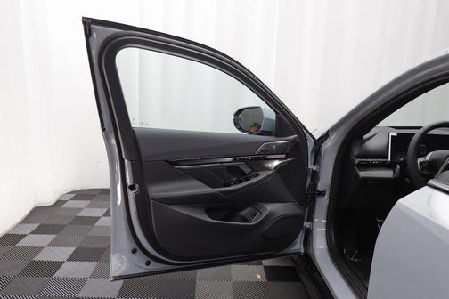 2026 BMW 540 i xDrive