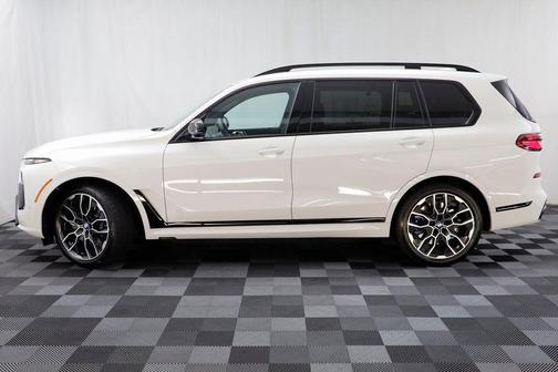 2026 BMW X7 M60i