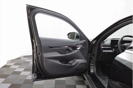 2025 BMW i5 xDrive40