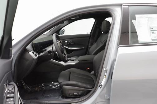 2026 BMW 330 i xDrive