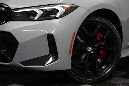 2026 BMW 330 i xDrive