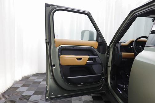 2022 Land Rover Defender 110 X