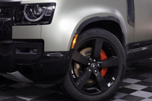 2022 Land Rover Defender 110 X