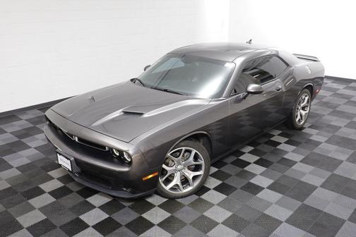 2015 Dodge Challenger SXT Plus