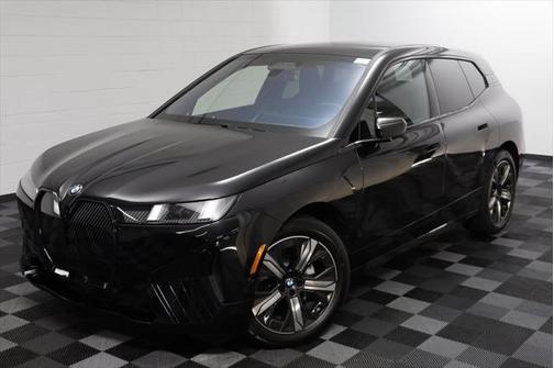 2026 BMW iX xDrive60