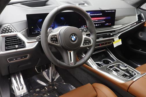 2026 BMW X7 M60i