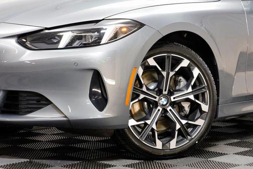 2026 BMW 430 i xDrive