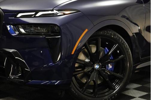 2026 BMW X7 M60i