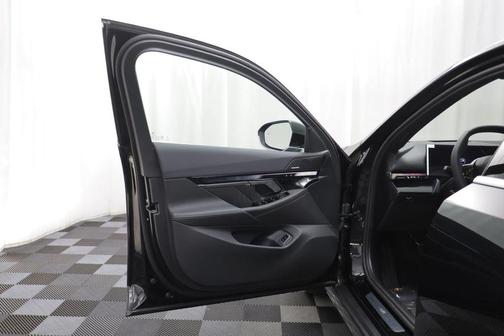 Black Sapphire Metallic 2027 BMW 540 i xDrive