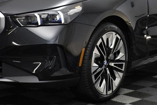 Black Sapphire Metallic 2027 BMW 540 i xDrive