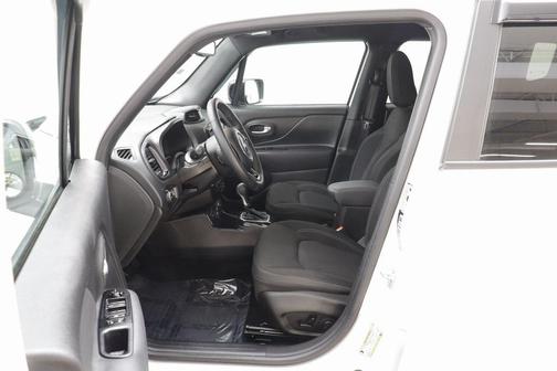 2022 Jeep Renegade Altitude