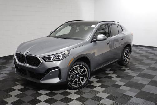 Skyscraper Grey Metallic 2026 BMW X2 xDrive28i