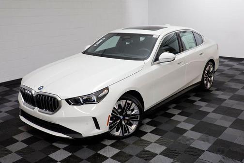 2026 BMW i5 xDrive40