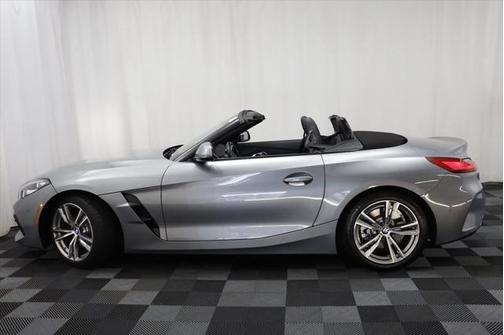 2025 BMW Z4 sDrive30i