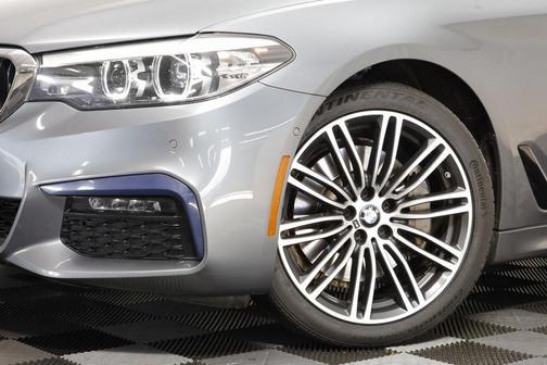 2020 BMW 530 xDrive