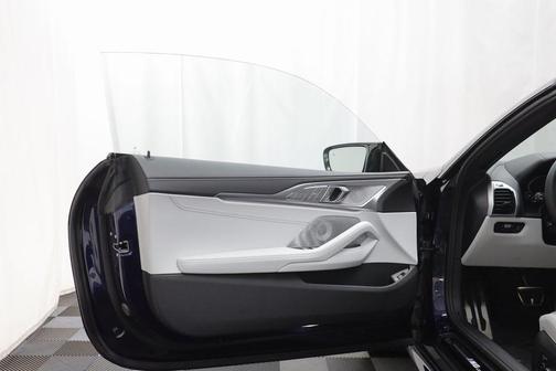 2025 BMW M8 Competition