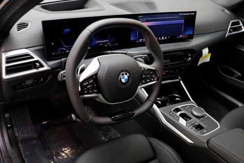 2026 BMW 330 xDrive NA