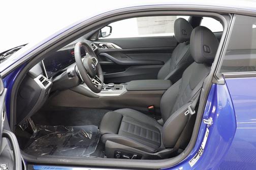 2026 BMW M440 i xDrive