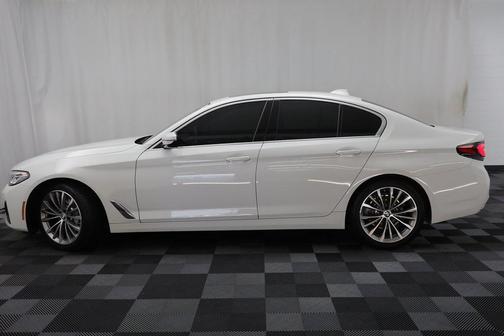 2022 BMW 530 i xDrive