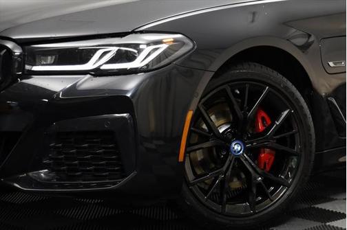 2022 BMW 530e Base