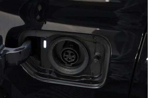 2022 BMW 530e Base