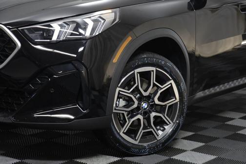 Jet Black 2026 BMW X2 xDrive28i