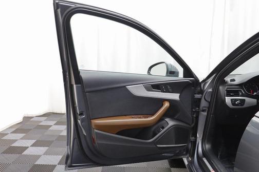 2018 Audi A4 2.0T Premium Plus