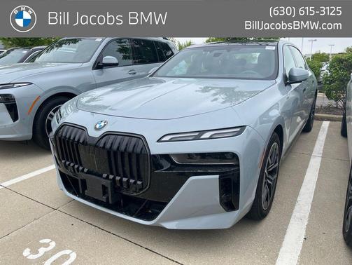 Brooklyn Grey Metallic 2025 BMW 740 xDrive