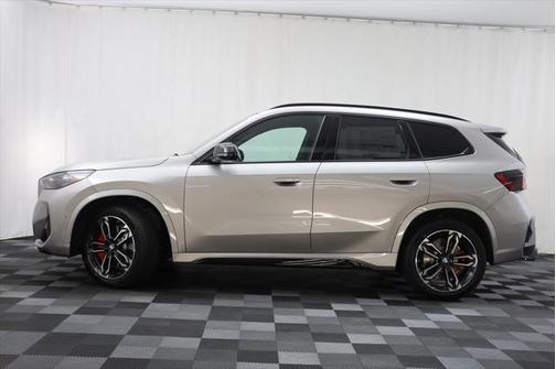 2025 BMW X1 M35i