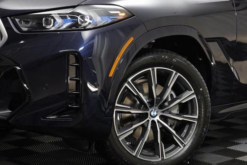 2026 BMW X6 xDrive40i