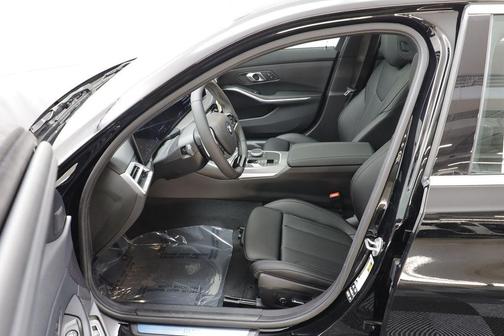 2026 BMW 330 xDrive NA