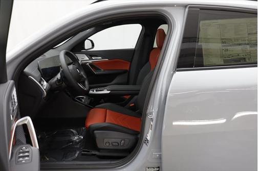2025 BMW X2 xDrive28i