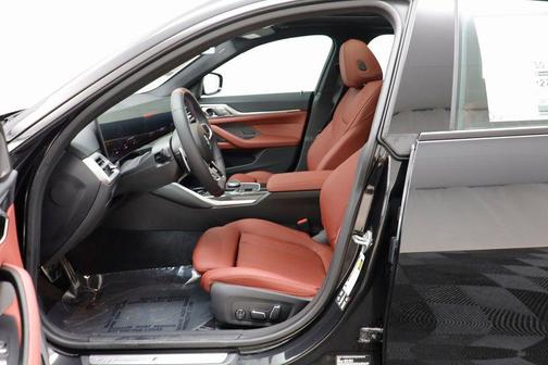 2026 BMW M440 i xDrive