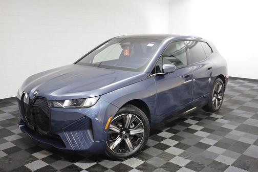 2026 BMW iX xDrive60