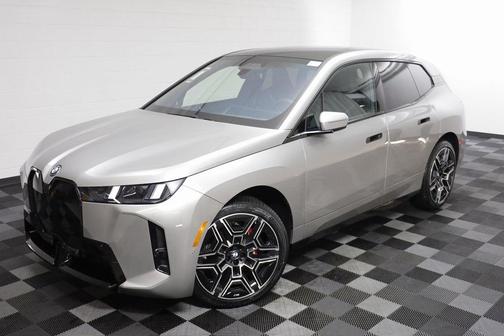 2026 BMW iX xDrive60