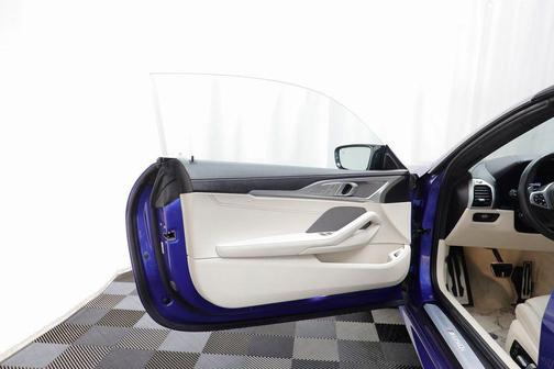 2025 BMW M850 xDrive