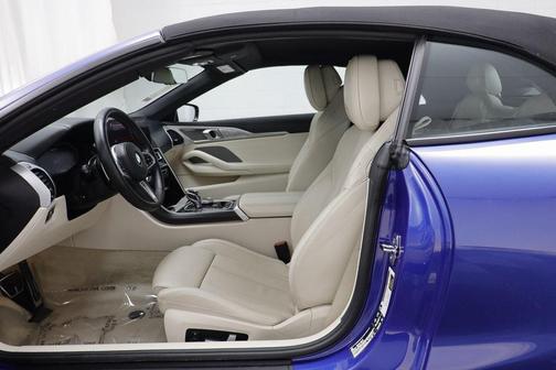 2025 BMW M850 xDrive