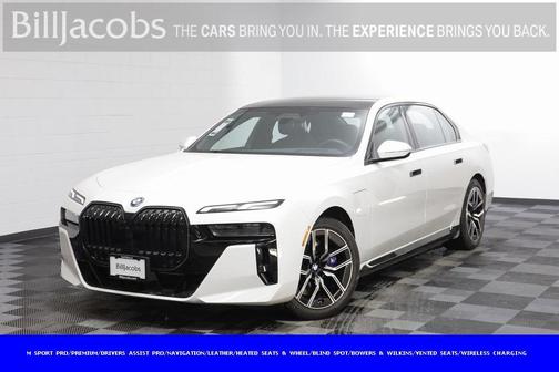 2025 BMW 750e i xDrive