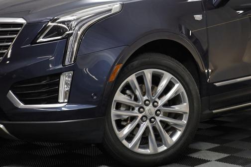 2018 Cadillac XT5 Platinum