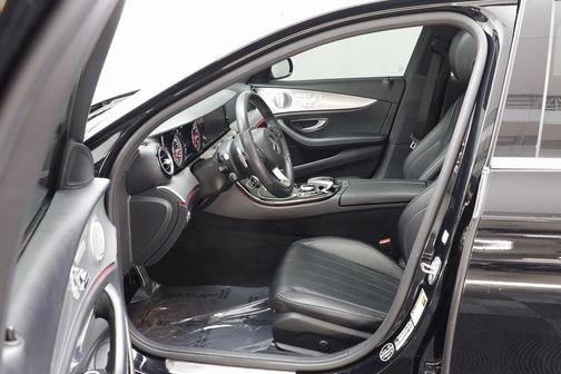 2017 Mercedes-Benz E-Class 4MATIC