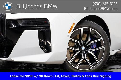 Mineral White Metallic 2025 BMW 740 xDrive